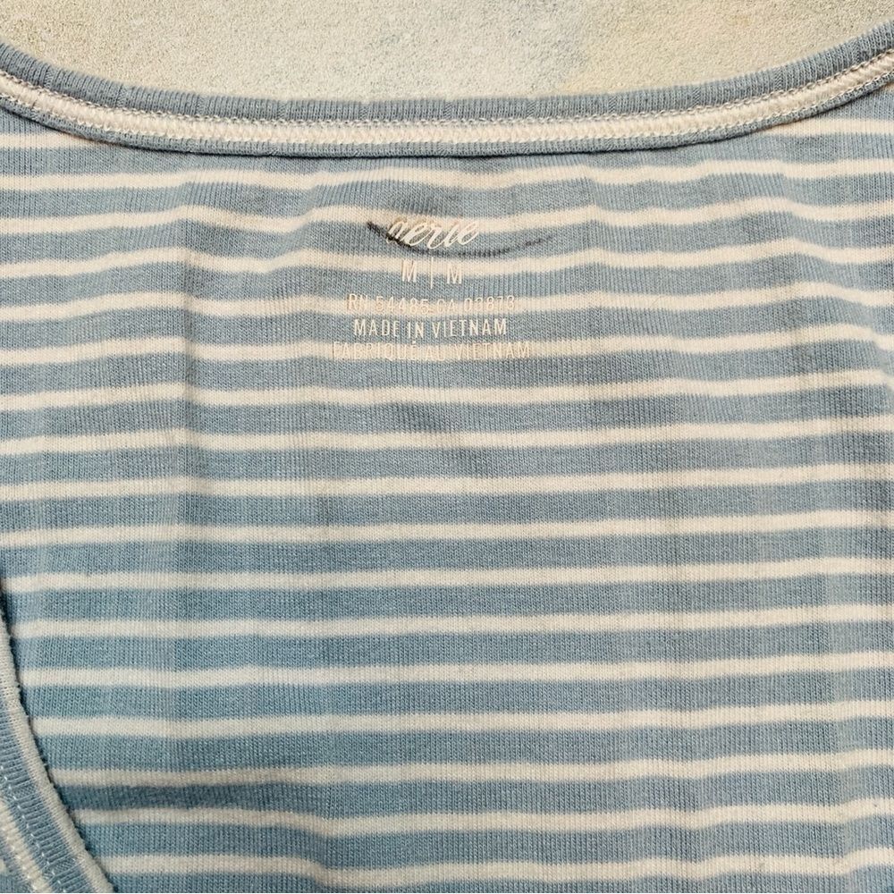 Aerie Blue & White Striped Ribbed Cropped Henley Tank Top | Medium - Picture 2 of 7